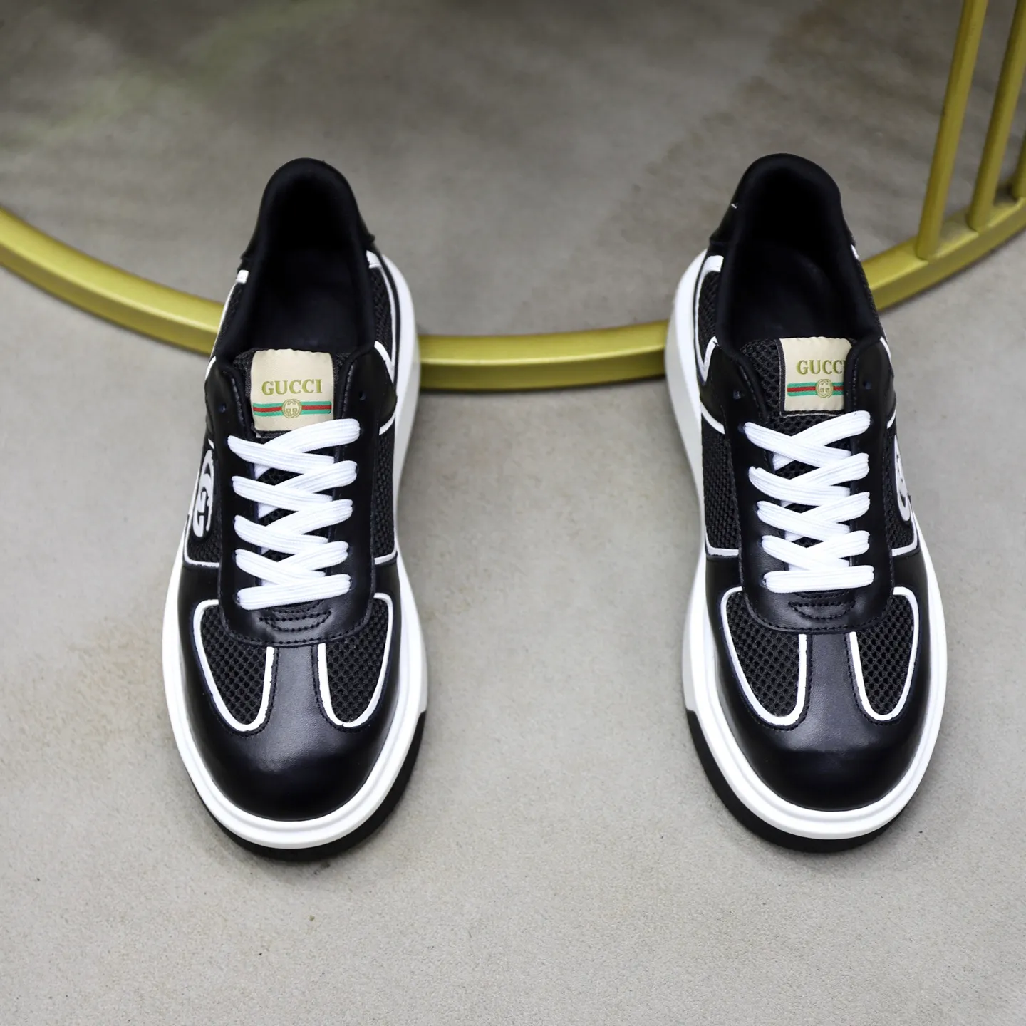 Ex-factory price: 462💰🙅‍♂️🙅‍♂️🙅‍♂️ Brand: GUCCI Standard code: 38-44 (45 customized) Grade: Same as the official website Material: Original cowhide material stitching Comfortable sheepskin lining Lightweight and wear-resistant sports outsole Style category: Men's fashionable casual shoes Running sneakers Distinguished luxury brand elements Top luxury Color: actual picture color